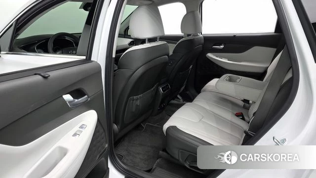 Hyundai The New Santa Fe 2023 Белый из Кореи, фото 2
