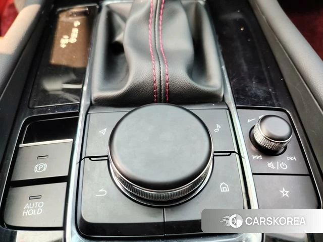 Mazda 3 Angkesaila 2024 Красный из Китая, фото 2