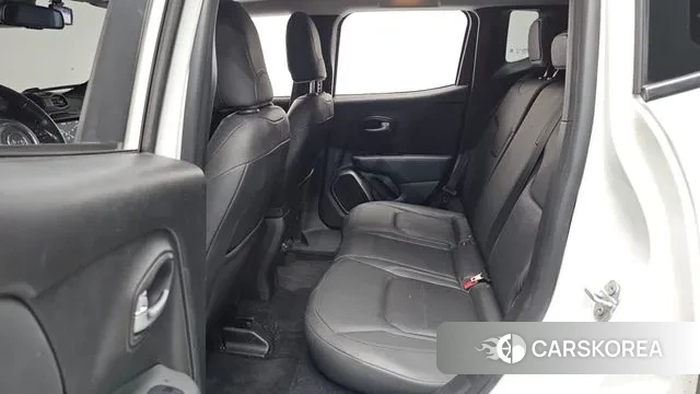 Jeep Renegade id 3238865 из Кореи 2