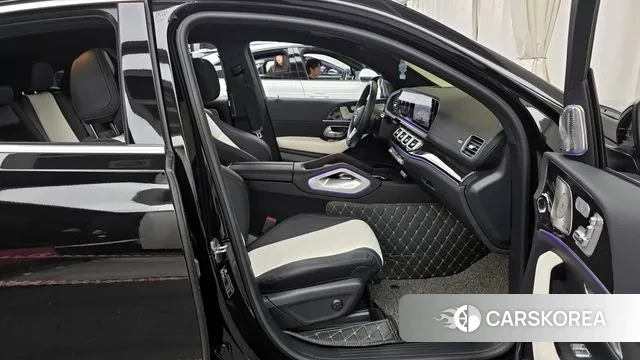 Mercedes-Benz GLE-Class W167 2023 Черный из Кореи, фото 2