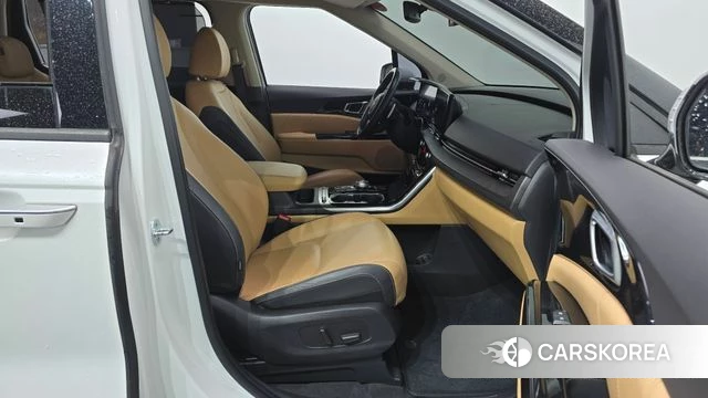 Kia Carnival 4th generation 2022 Белый из Кореи, фото 2