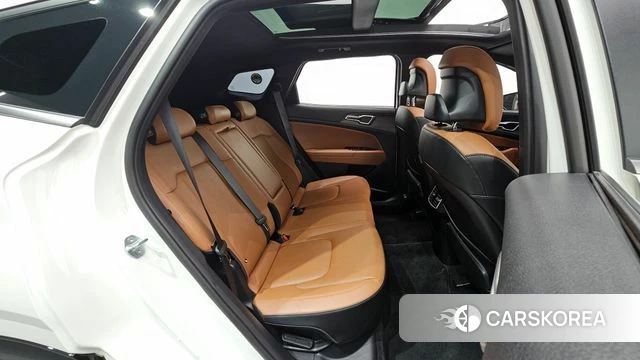 Kia Sportage 5th Generation 2022 Белый из Кореи, фото 2