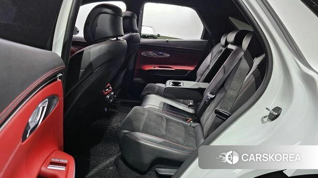 Genesis GV70 2022 Белый из Кореи, фото 2