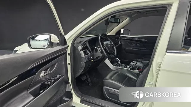 Ssangyong Beautiful Korando 2021 Белый из Кореи, фото 2