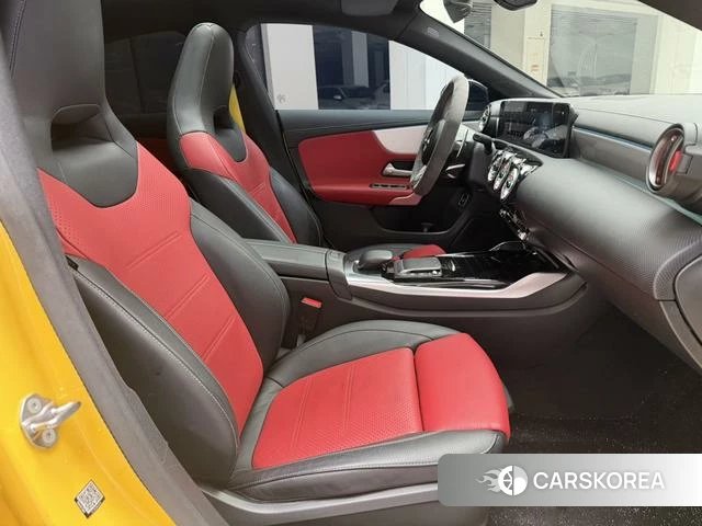 Mercedes-Benz CLA AMG 2022 Желтый из Китая, фото 2