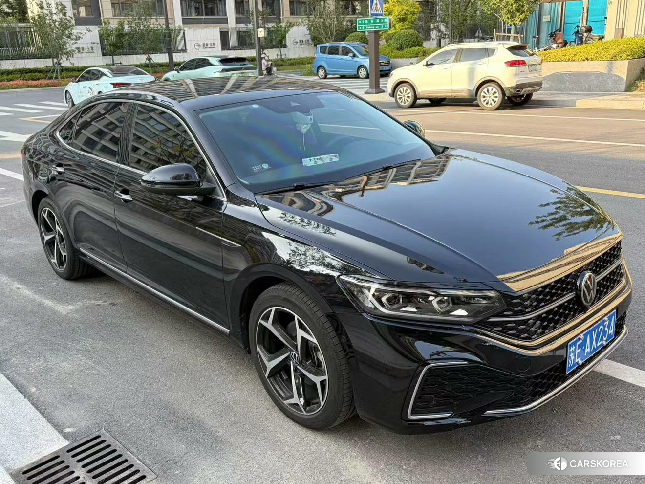 Volkswagen Passat 2024 Черный из Китая, фото 2