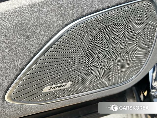 Red flag HS5 2024 Черный из Китая, фото 2