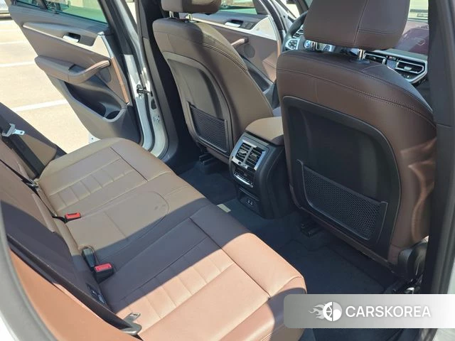 BMW X3 (G01) 2024 Белый из Кореи, фото 2