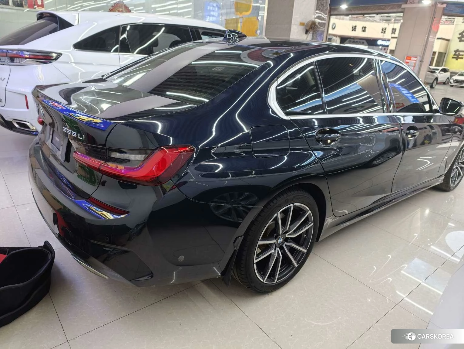 BMW 3 series 2021 Черный из Китая, фото 2