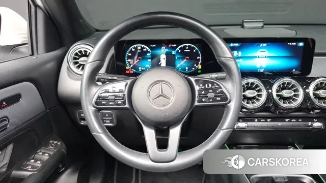 Mercedes-Benz GLB-Class X247 2021 Белый из Кореи, фото 2