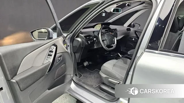 Citroen / DS C4 Picasso 2018 Серебряный из Кореи, фото 2