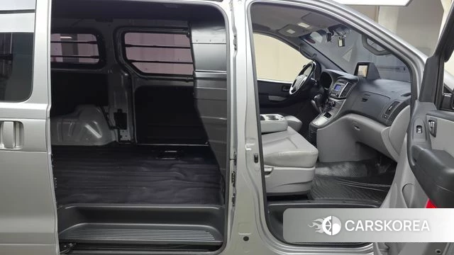 Hyundai The New Grand Starex 2019 Серебряный из Кореи, фото 2