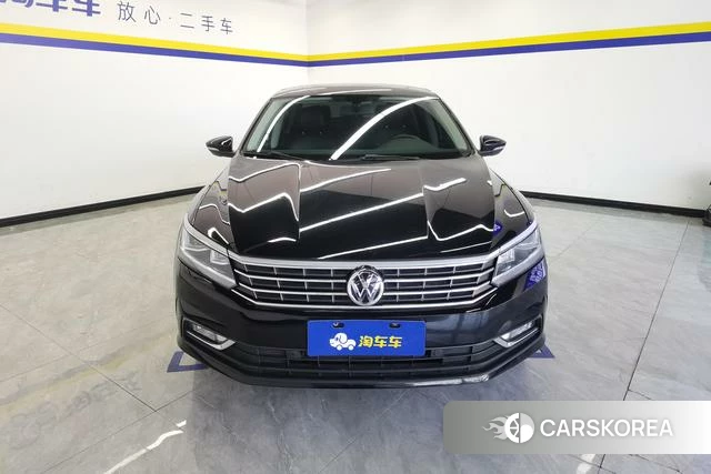 Volkswagen Passat 2018 Черный из Китая, фото 2