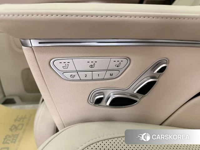 Mercedes-Benz V-class 2024 Черный из Китая, фото 2