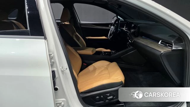 Kia K5 3rd generation 2023 Белый из Кореи, фото 2