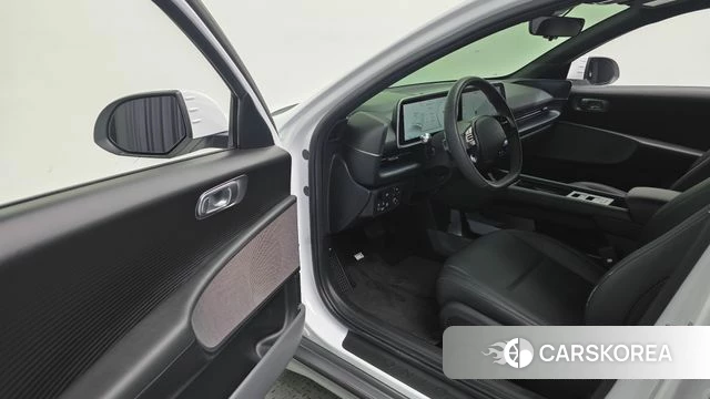 Hyundai Ionic 6 2023 Белый из Кореи, фото 2