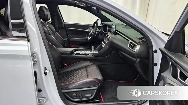 Genesis G70 2018 Светло-серебряный цвет из Кореи, фото 2