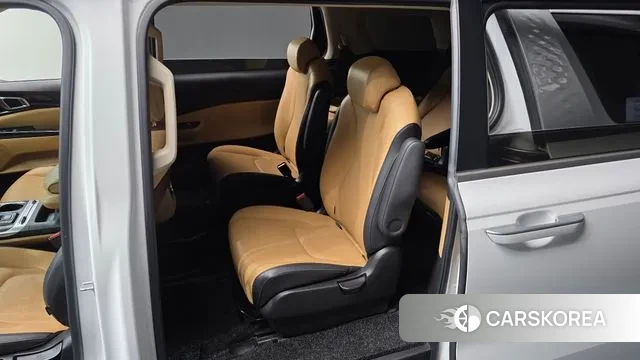 Kia Carnival 4th generation 2021 Белый из Кореи, фото 2