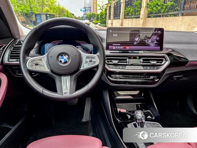 BMW X3 2024 Белый из Китая, фото 2