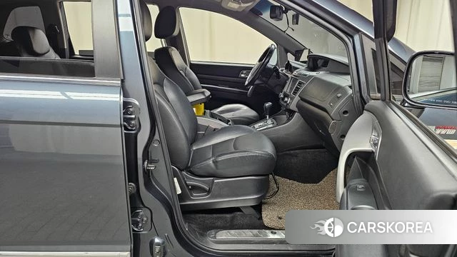 Ssangyong Korando Turismo 2019 Серый из Кореи, фото 2