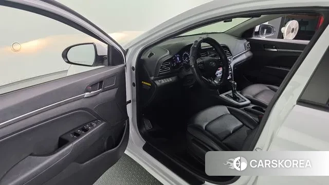 Hyundai The New Avante AD 2018 Белый из Кореи, фото 2