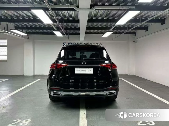 Mercedes-Benz GLE (import) 2022 Черный из Китая, фото 2