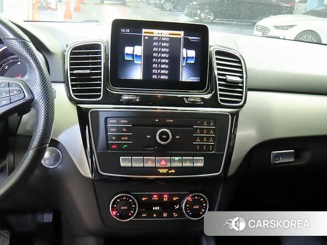 Mercedes-Benz GLE - Class W166 2018 Белый из Кореи, фото 2