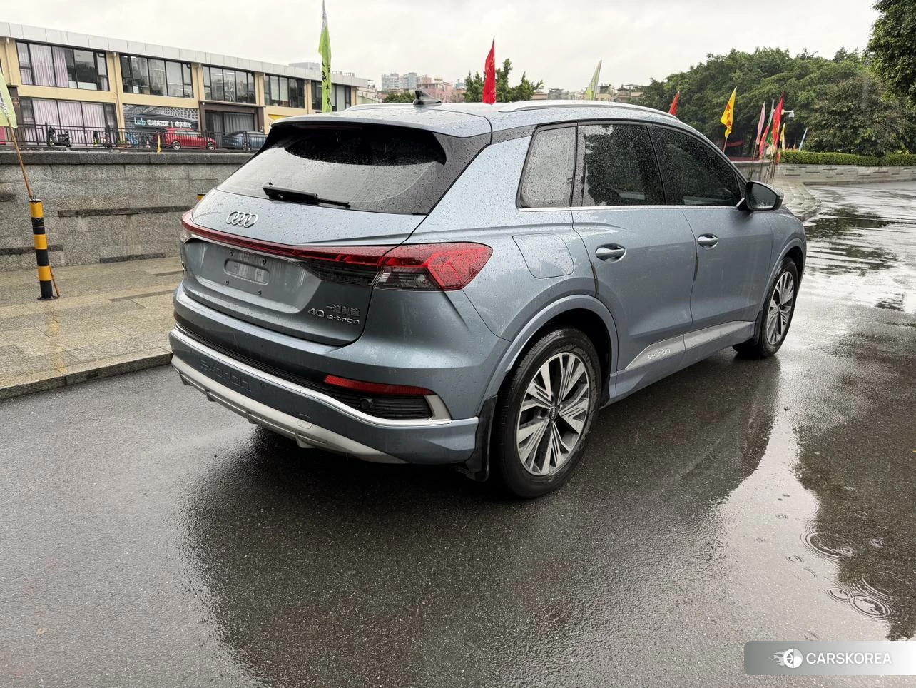 Audi Q4 e-tron 2022 Темно-серый из Китая, фото 2