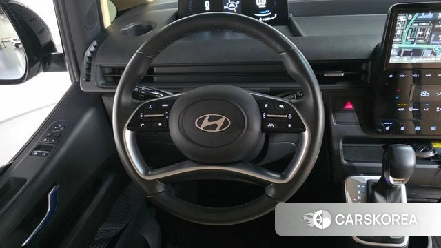 Hyundai Staria 2025 Серебристо-серый из Кореи, фото 2