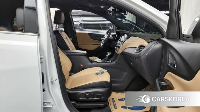 Chevrolet (GM Daewoo) The New Equinox 2022 Белый из Кореи, фото 2