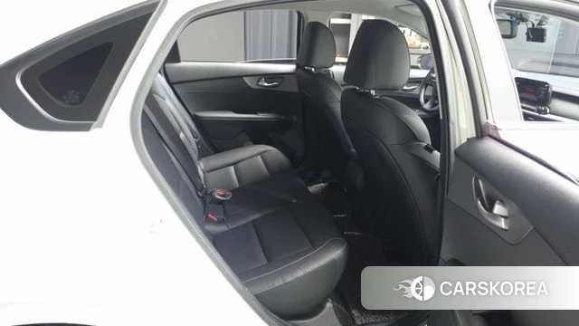 Kia Come New K3 2018 Белый из Кореи, фото 2