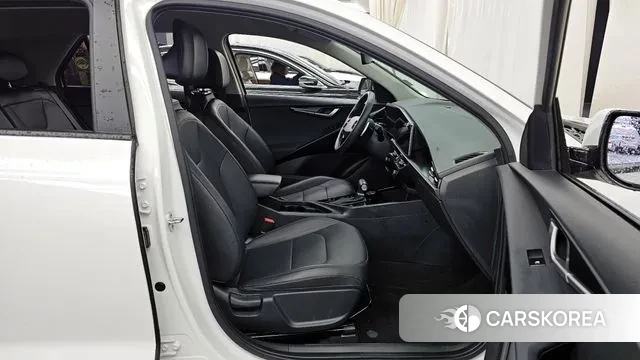 Kia Di Ol Nu Niro 2022 Белый из Кореи, фото 2