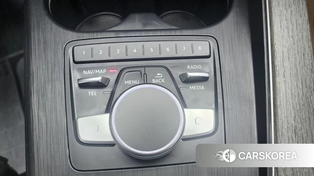 Audi A4 (B9) 2019 Белый из Кореи, фото 2