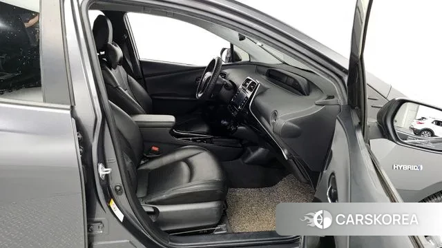 Toyota Prius 4th Generation 2019 Серый из Кореи, фото 2