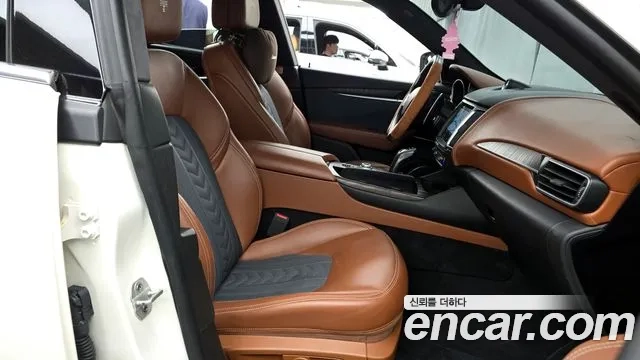 Maserati Levante id 2886639 из Кореи 2