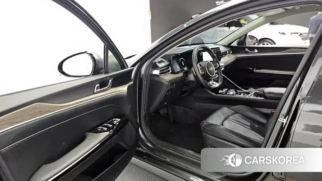 Kia K5 3rd generation 2023 Серый из Кореи, фото 2