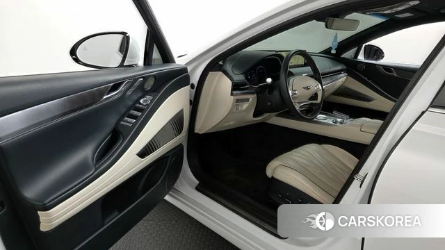 Genesis Electrified G80 (RG3) 2021 Белый из Кореи, фото 2