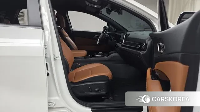 Kia Sportage 5th Generation 2022 Белый из Кореи, фото 2