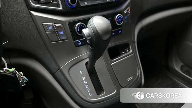 Hyundai The New Grand Starex 2019 Желтый из Кореи, фото 2