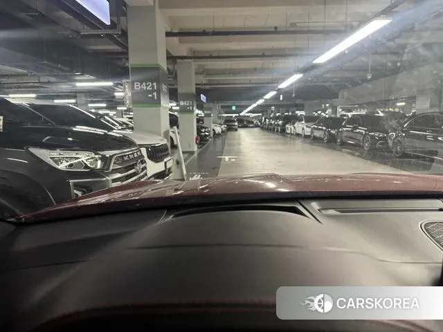 Genesis GV70 2023 Красный из Кореи, фото 2