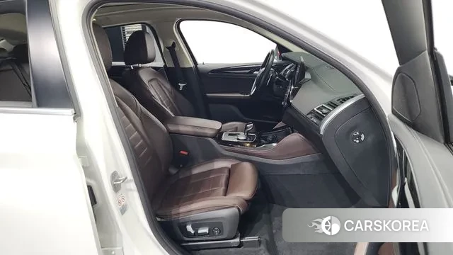 BMW X4 (G02) 2022 Белый из Кореи, фото 2