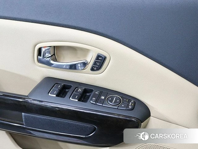 Kia The New Carnival 2018 Черный из Кореи, фото 2
