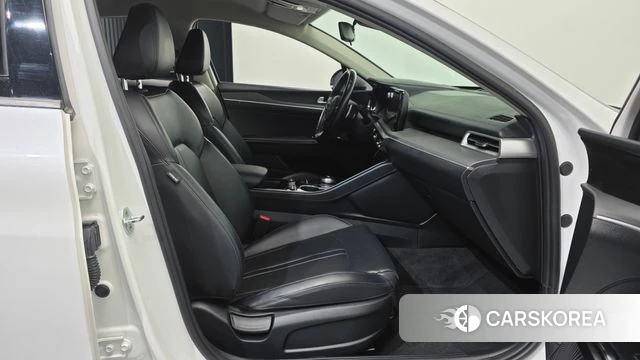 Kia K5 3rd generation 2022 Белый из Кореи, фото 2