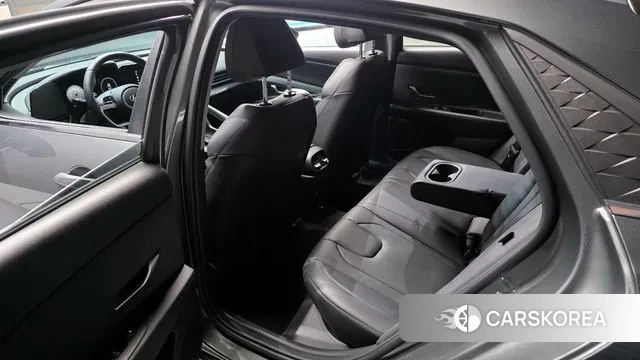 Hyundai The New Avante (CN7) 2024 Серый из Кореи, фото 2