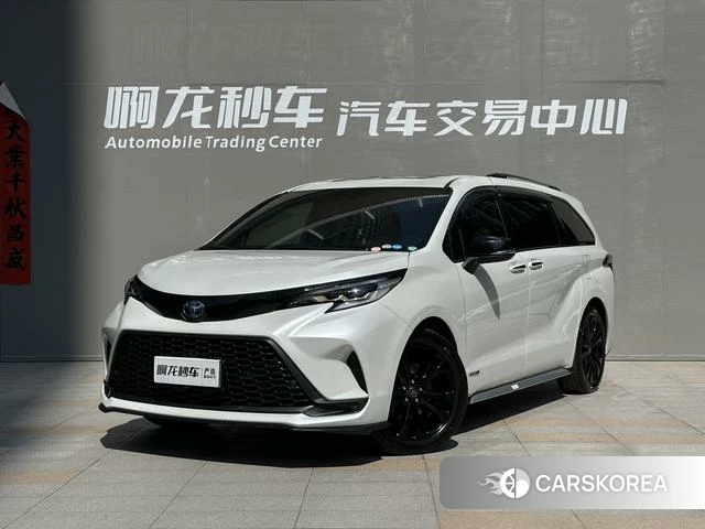 Toyota Grevia 2023 Белый из Китая, фото 2