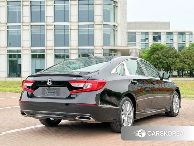 Honda Accord 2021 Черный из Китая, фото 2