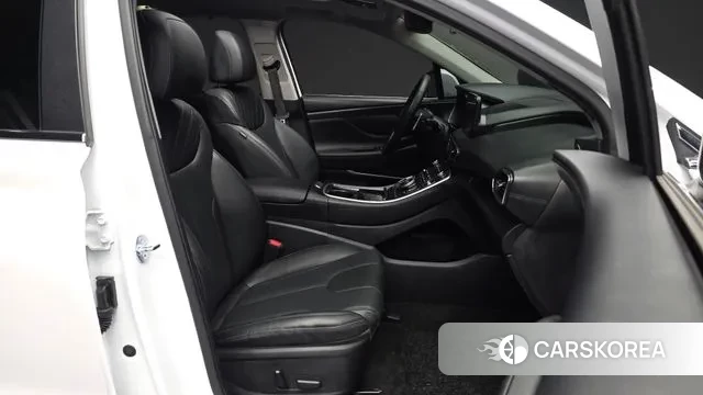 Hyundai The New Santa Fe 2023 Белый из Кореи, фото 2