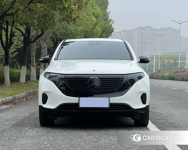 Mercedes-Benz EQC 2023 Белый из Китая, фото 2