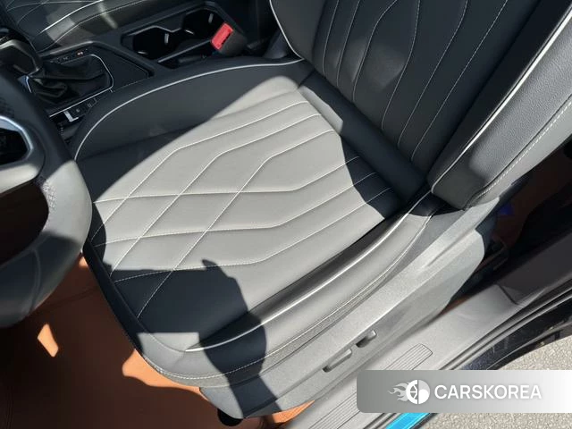 Volkswagen Tiguan L 2025 Черный из Китая, фото 2