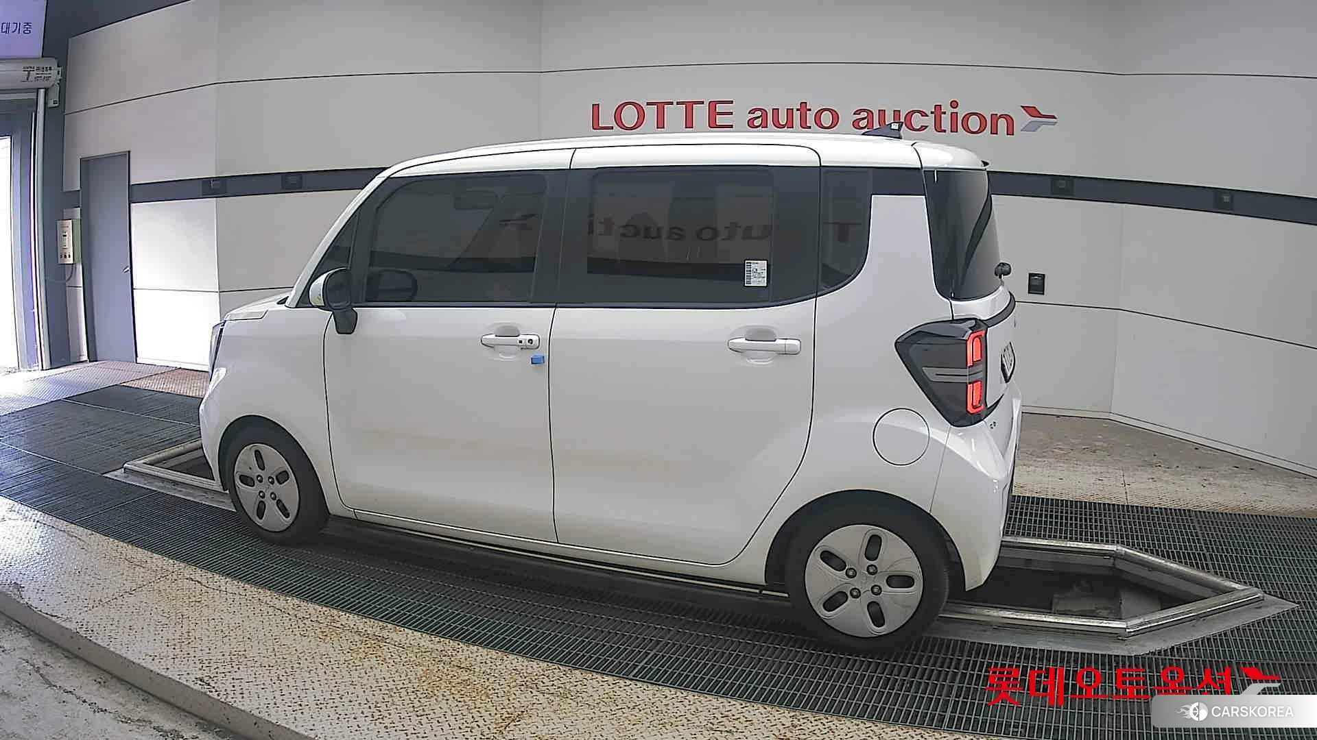 Kia Ray 2023 Clear White из Кореи, фото 2